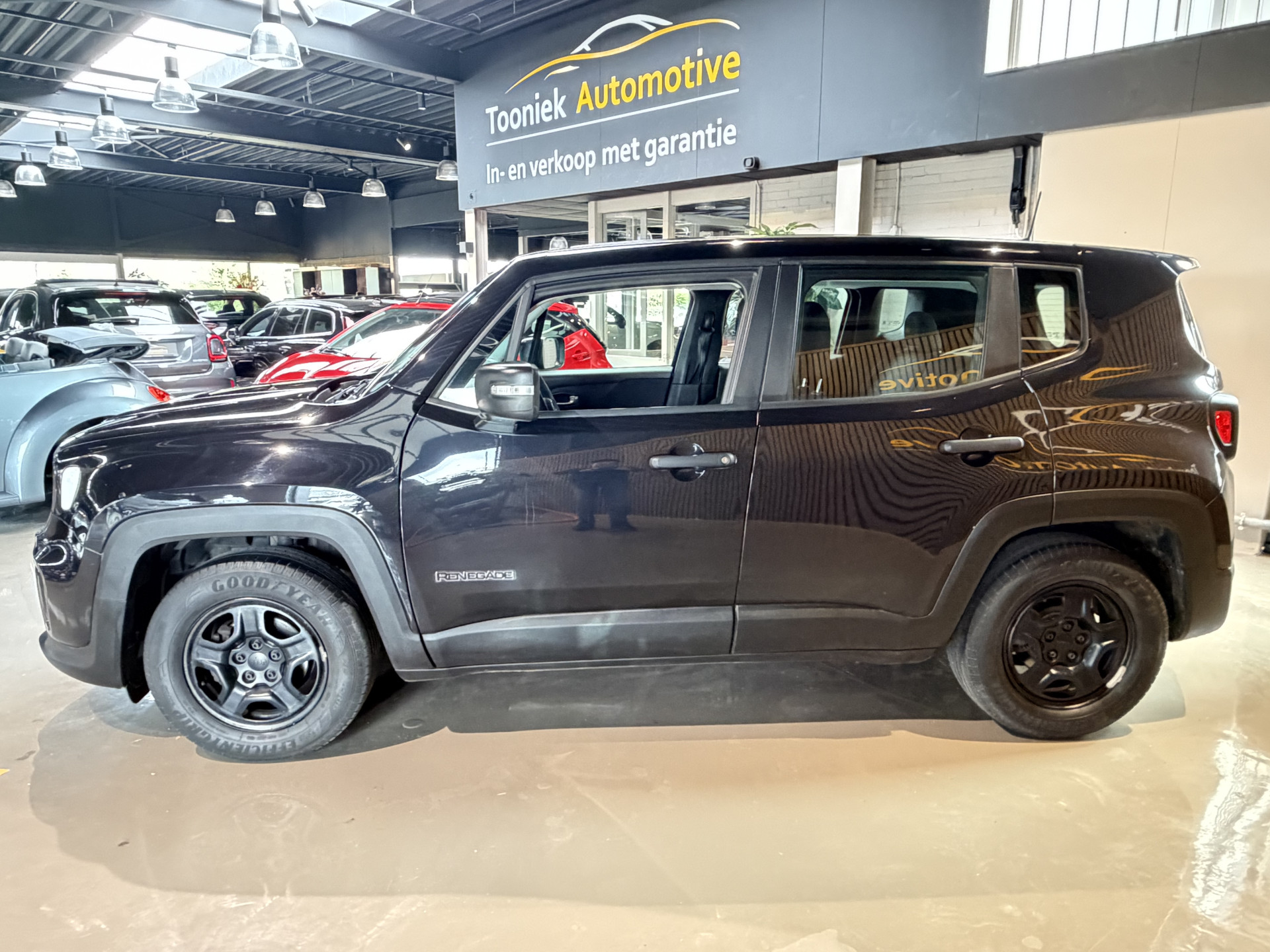 Jeep Renegade 1.0T Sport 52727301-5.jpg | Tooniek Automotive