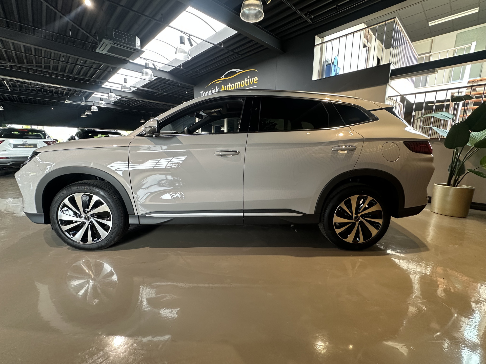 BYD SEAL U 1.5 DM-i FWD Boost | Nieuw | Panoramadak | 53162036-4.jpg | Tooniek Automotive