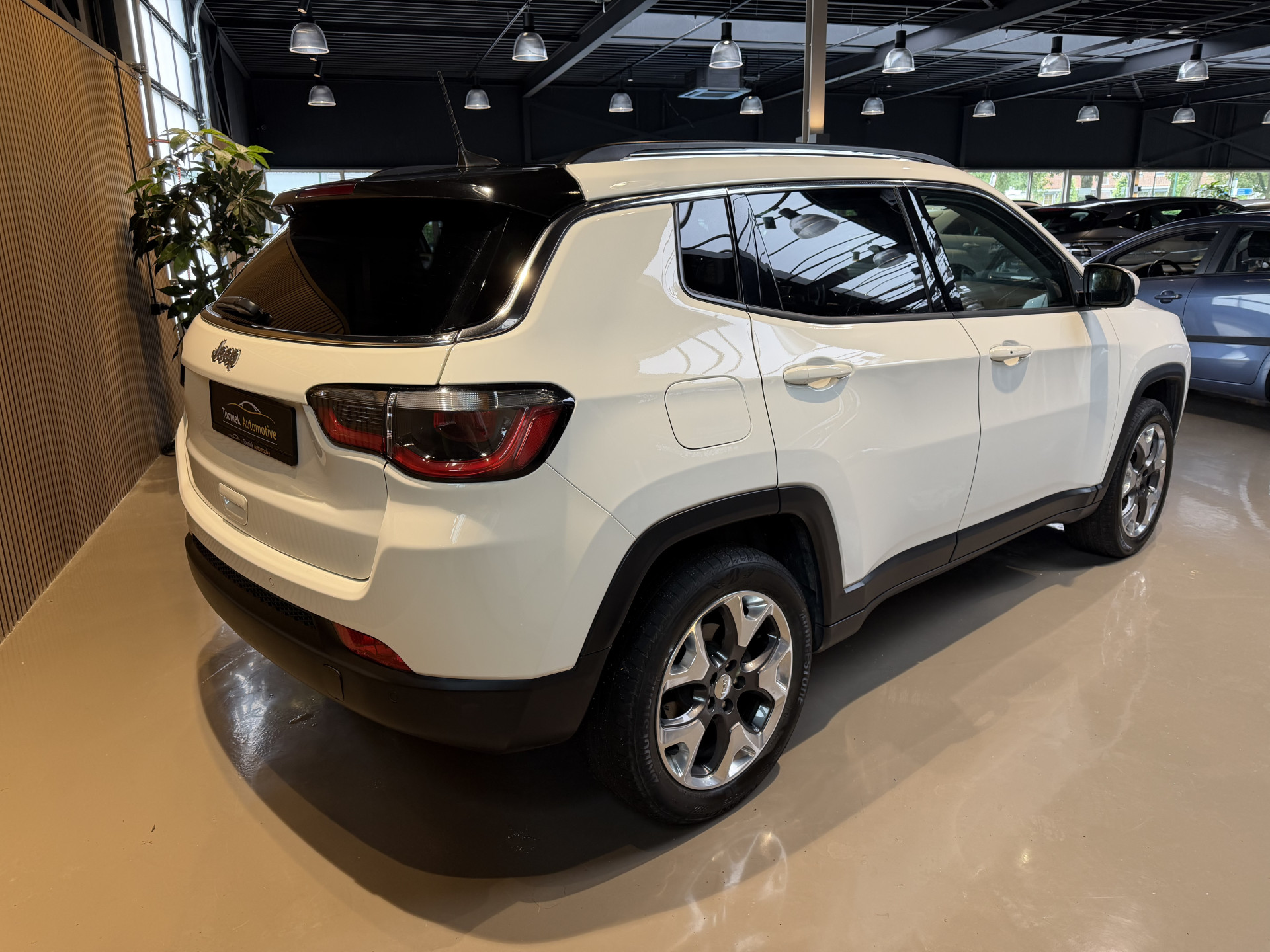 Jeep Compass 2.0 MultiJet Limited 4x4 53986149-2.jpg | Tooniek Automotive