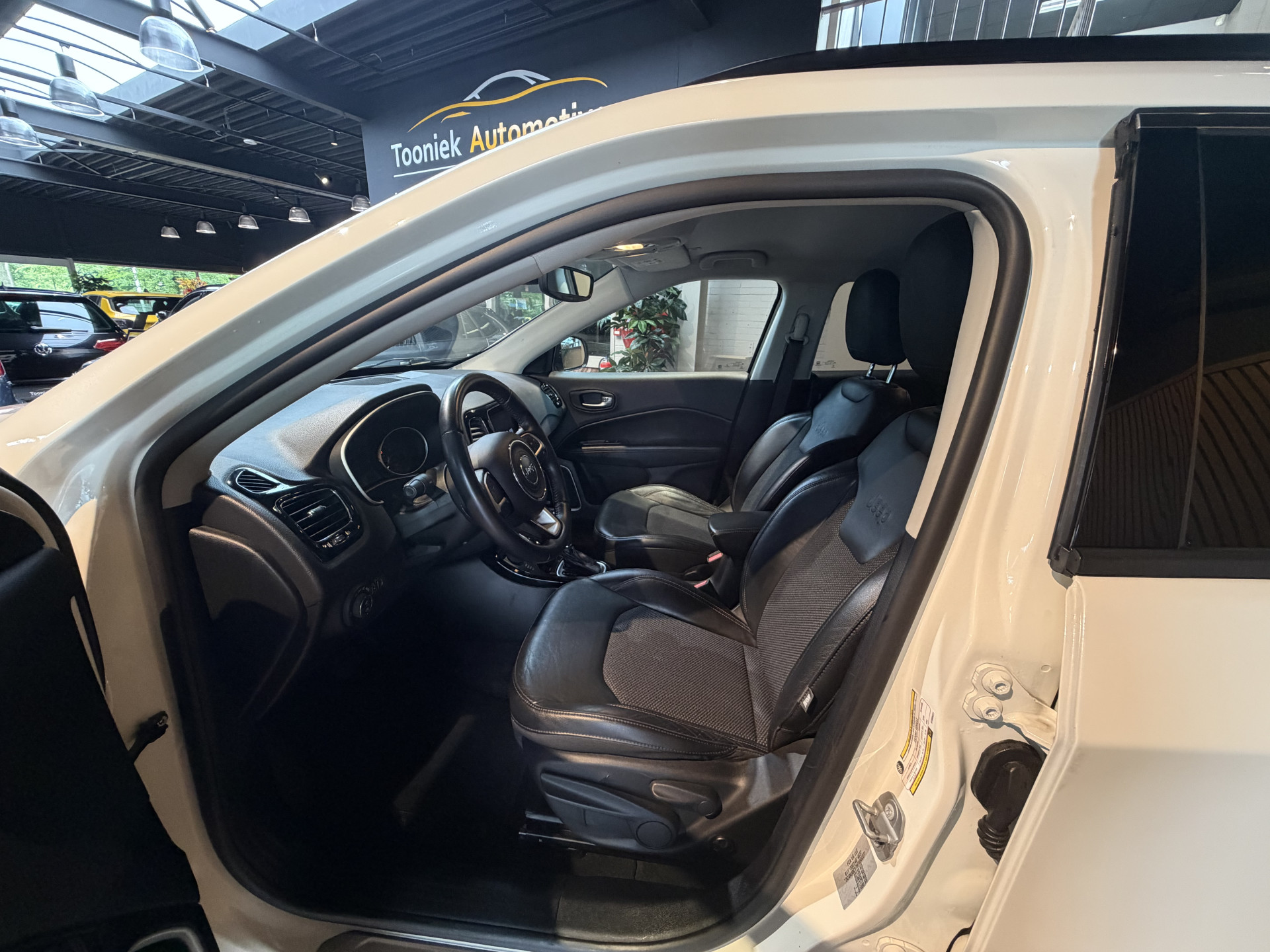 Jeep Compass 2.0 MultiJet Limited 4x4 53986149-6.jpg | Tooniek Automotive